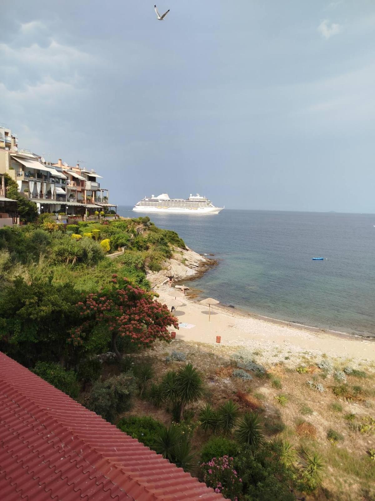 Roof Garden By The Sea Apartment Kavala Exterior photo