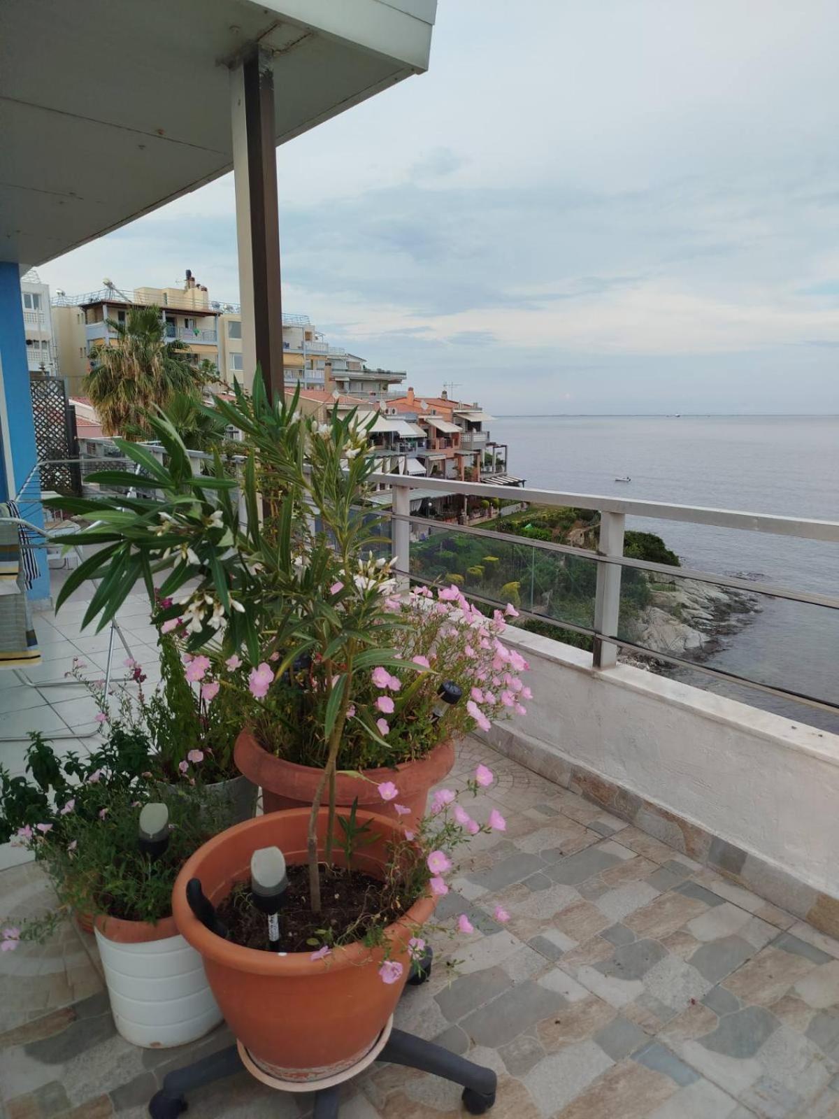 Roof Garden By The Sea Apartment Kavala Exterior photo